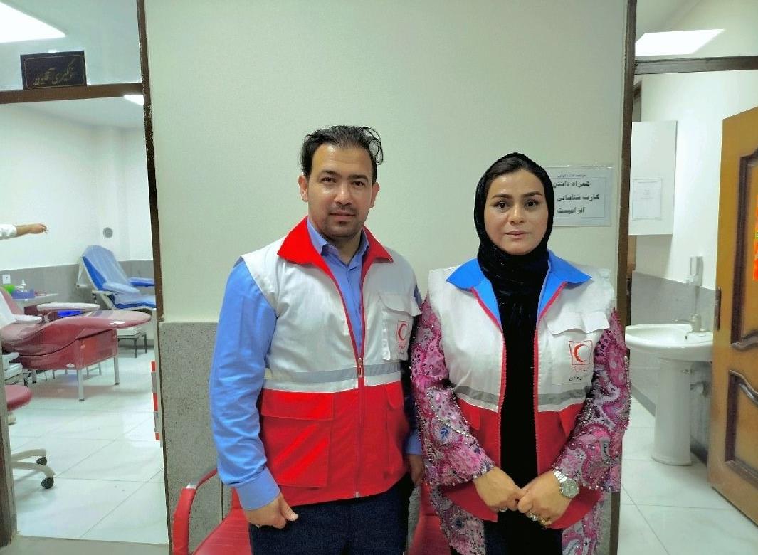 پیوستن زوج‌ هلال احمری شهرستان پارس آباد به پویش قرار مهربانی