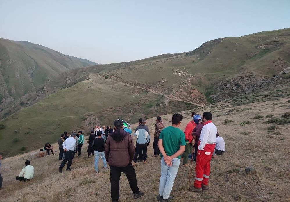 نجات نوجوان ۱۴ ساله در ییلاق سامانلو توسط نجاتگران پایگاه کوهستان سبلان جمعیت هلال احمر شهرستان مشگین شهر