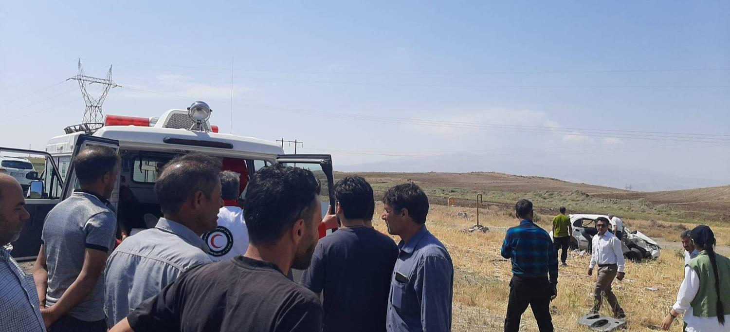 واژگونی تیبا در جاده گرمی _ اردبیل سه مصدوم و یک فوتی برجای گذاشت