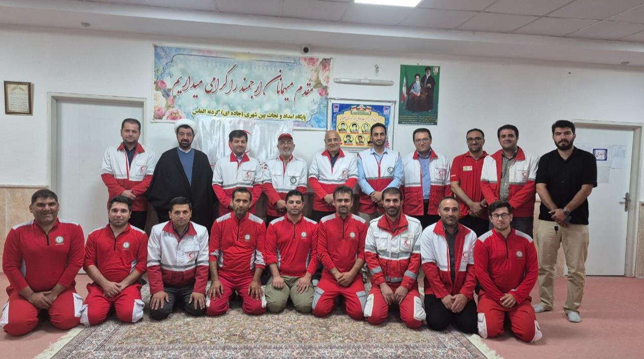 بازدید رئیس سازمان امداد و نجات کشور از پایگاه‌های هلال احمر خلخال و کوثر