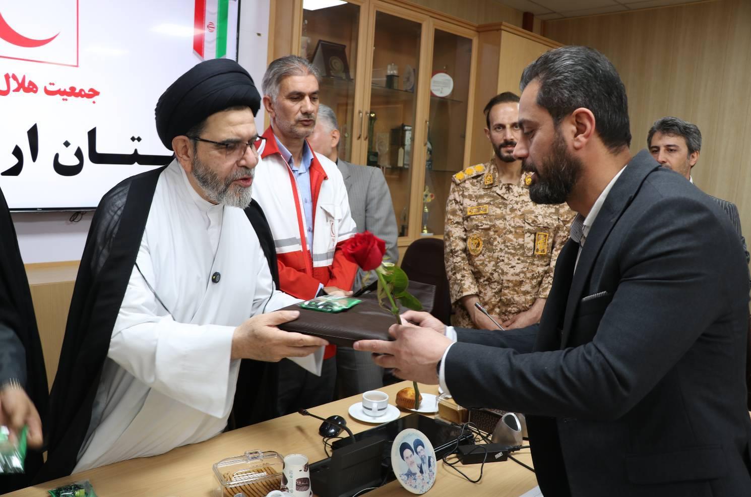 قدردانی نماینده آیت‌الله سیستانی از نجاتگران هلال‌احمر استان اردبیل